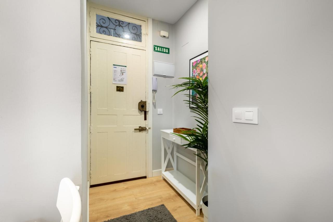 2 Bedrooms 1 Bathroom Furnished - Lavapies - Modern - Mintystay Madrid Eksteriør bilde
