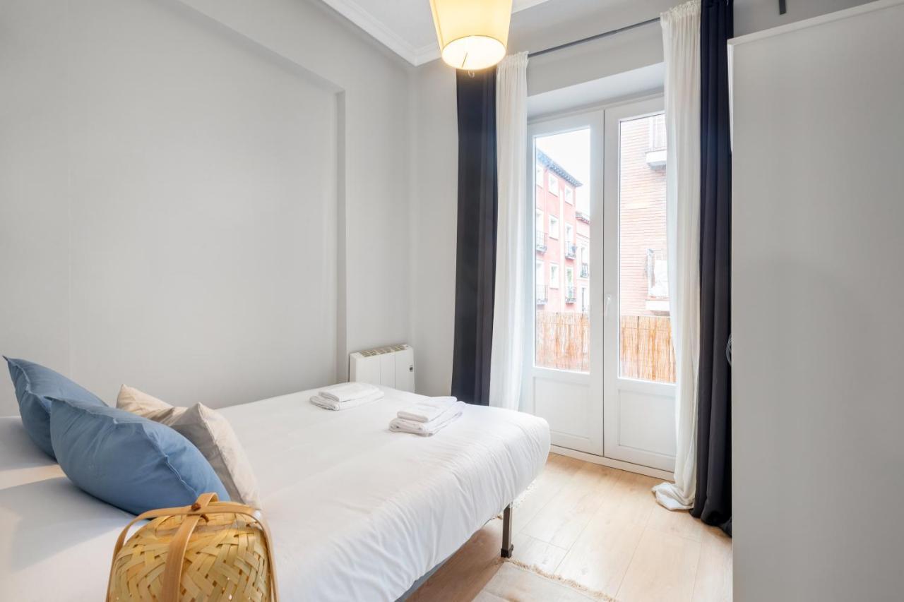 2 Bedrooms 1 Bathroom Furnished - Lavapies - Modern - Mintystay Madrid Eksteriør bilde